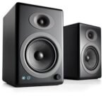 speakers-9582678